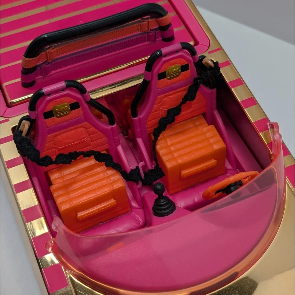 LOL Surprise Speedmatic Coupe Car Pool Dance Floor Working Lights Fashion Doll